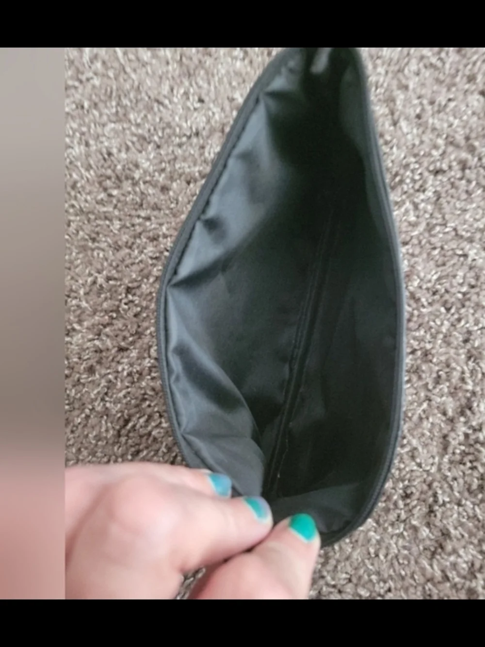Bundled Makeup Brush Sets with Cosmetic Pouches